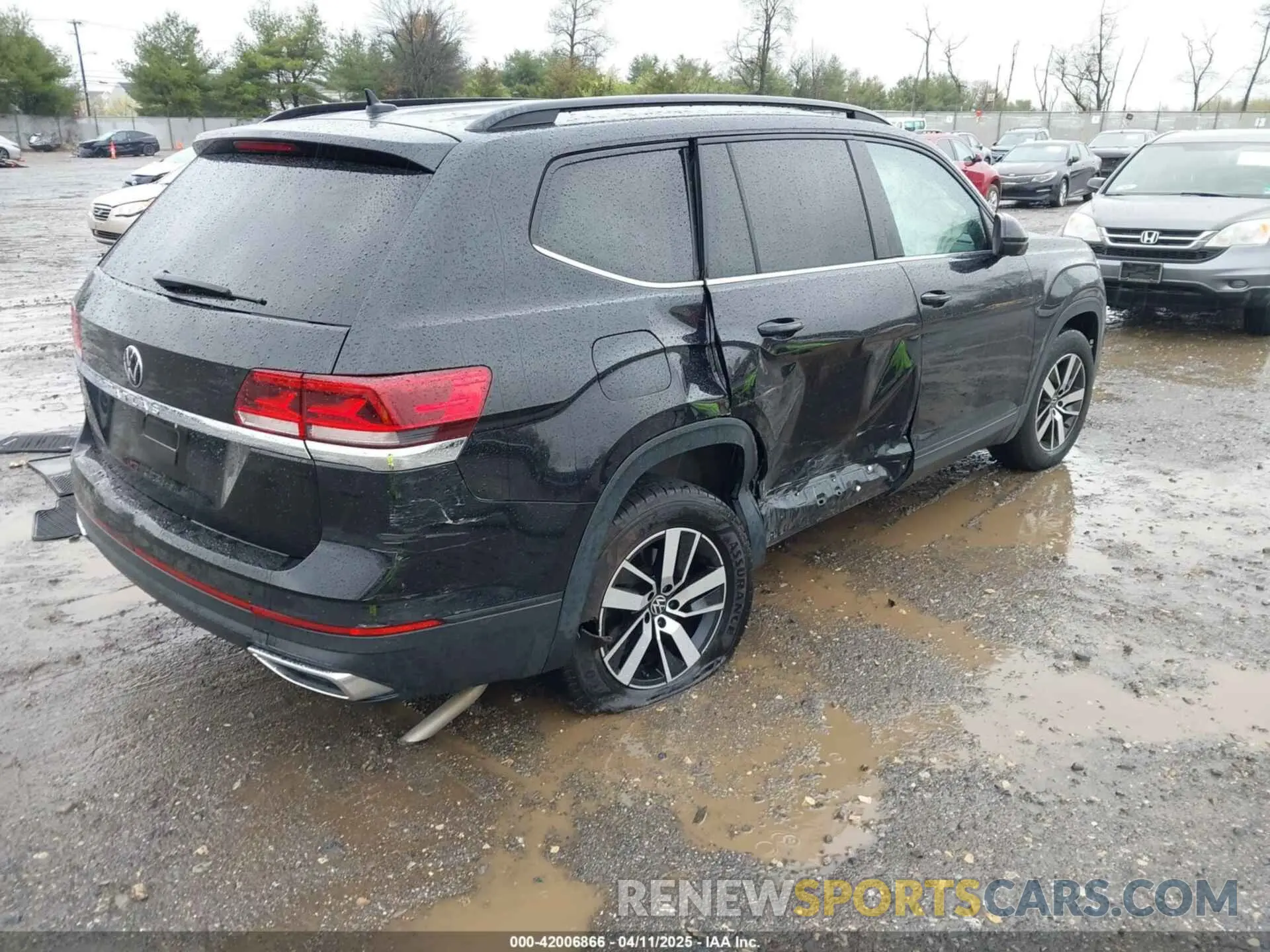 4 fotografías del automóvil dañado 1V2DP2CA8MC524593 VOLKSWAGEN ATLAS 2021