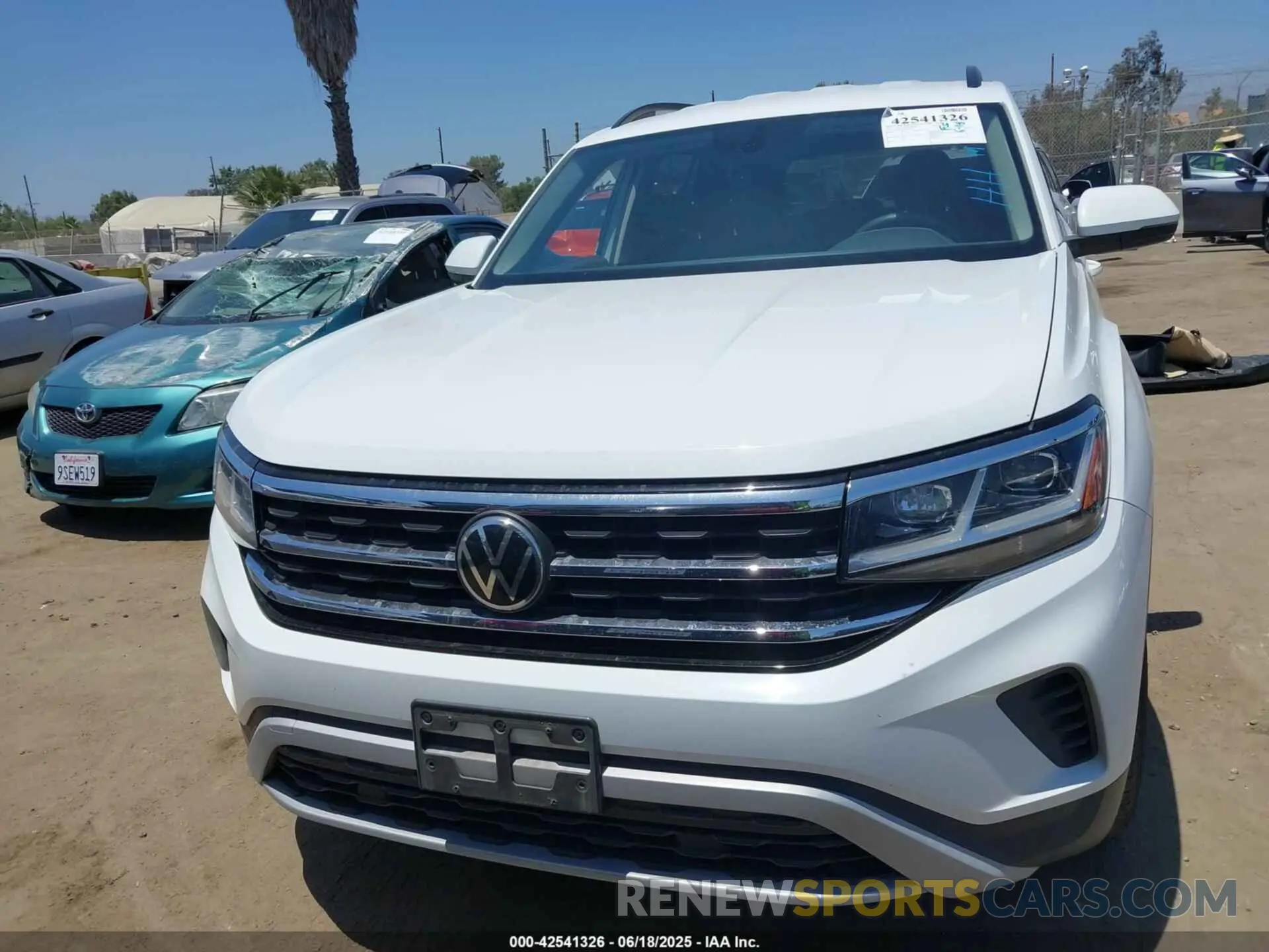 12 fotografías del automóvil dañado 1V2DP2CA9MC601018 VOLKSWAGEN ATLAS 2021
