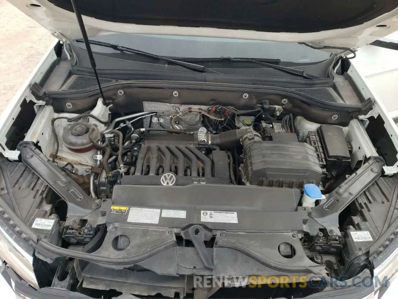 12 fotografías del automóvil dañado 1V2ER2CA2MC501809 VOLKSWAGEN ATLAS 2021
