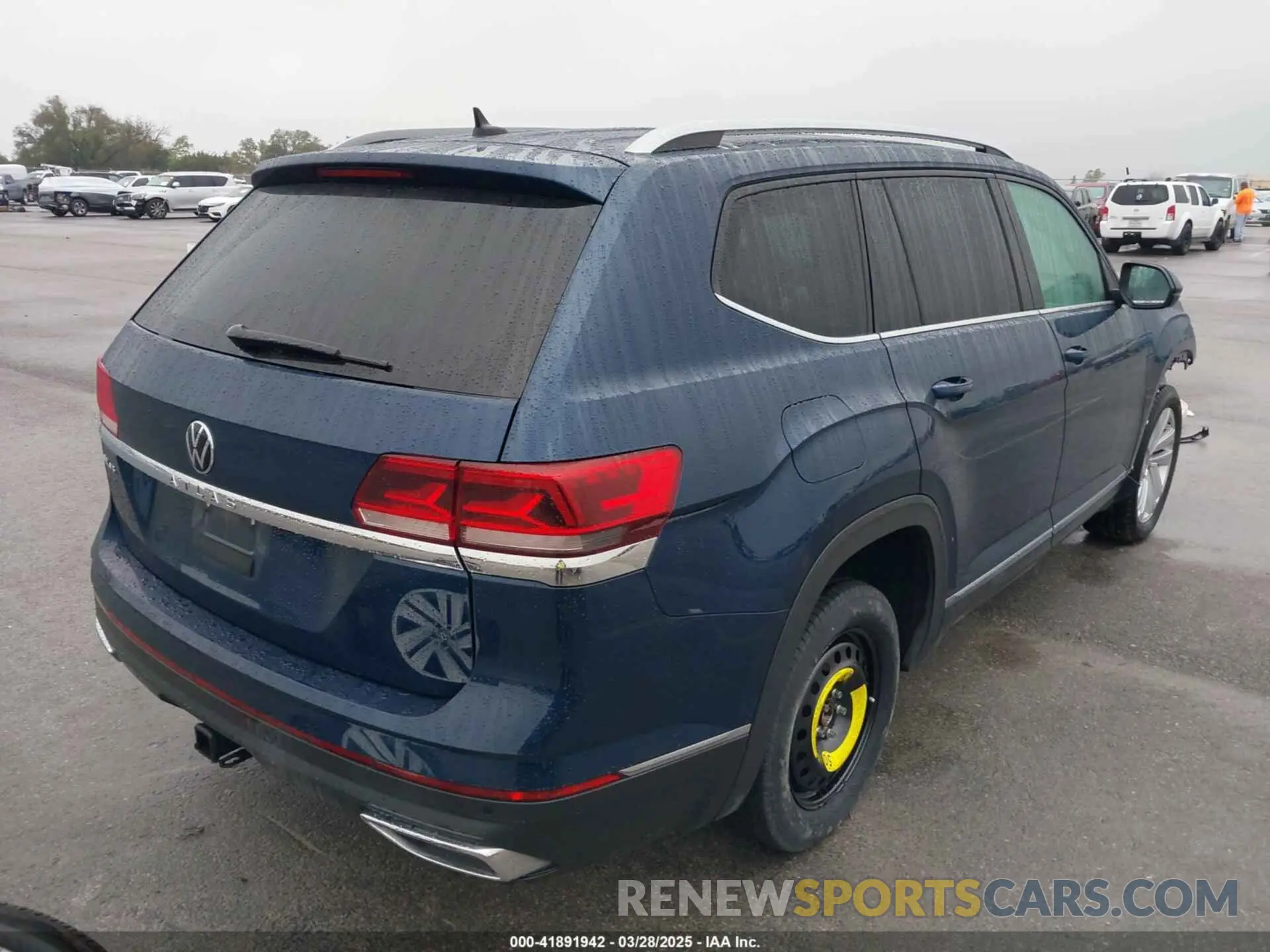 4 fotografías del automóvil dañado 1V2ER2CA3MC559069 VOLKSWAGEN ATLAS 2021