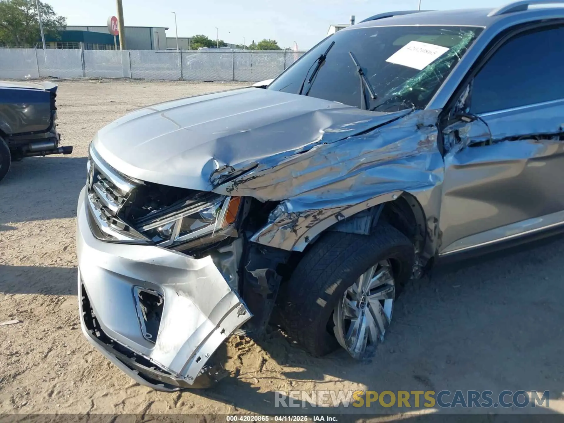 6 fotografías del automóvil dañado 1V2ER2CA4MC503786 VOLKSWAGEN ATLAS 2021