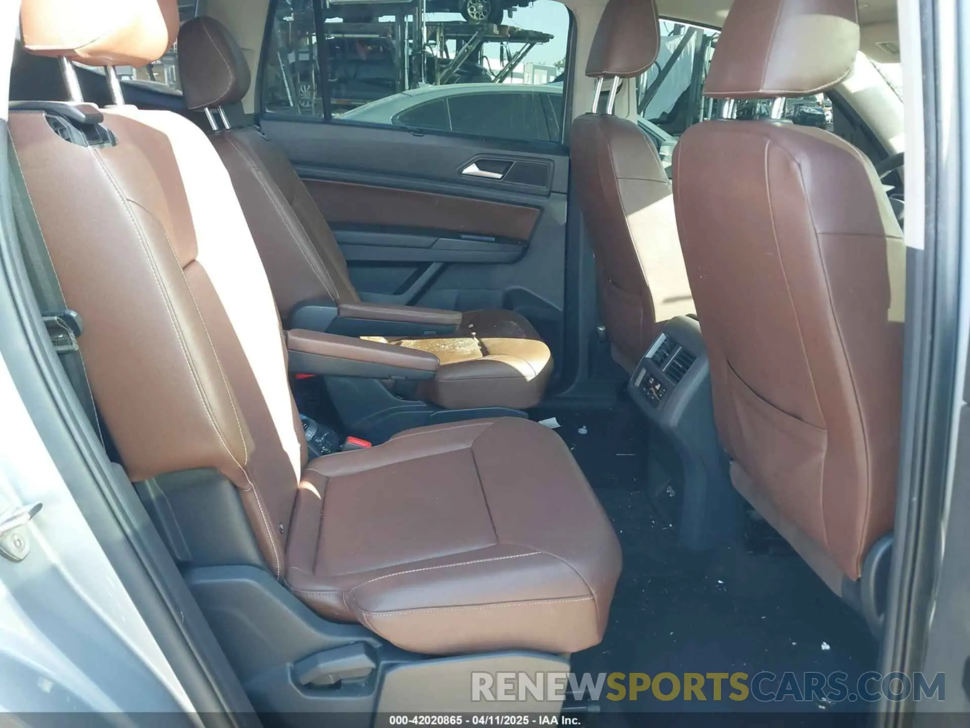 8 fotografías del automóvil dañado 1V2ER2CA4MC503786 VOLKSWAGEN ATLAS 2021