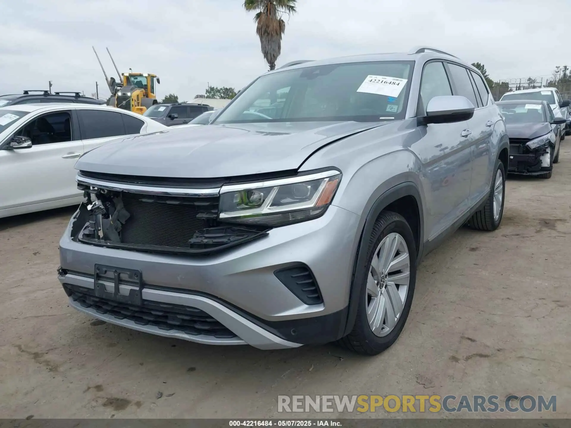 2 fotografías del automóvil dañado 1V2ER2CA9MC502102 VOLKSWAGEN ATLAS 2021
