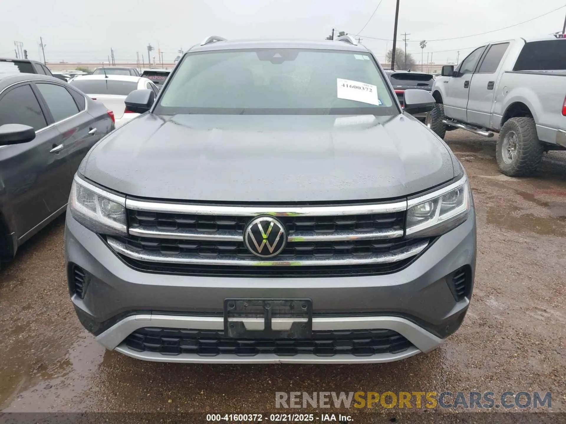 12 fotografías del automóvil dañado 1V2ER2CA9MC521250 VOLKSWAGEN ATLAS 2021