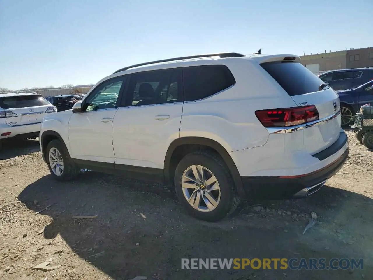 2 fotografías del automóvil dañado 1V2GP2CA1MC512380 VOLKSWAGEN ATLAS 2021