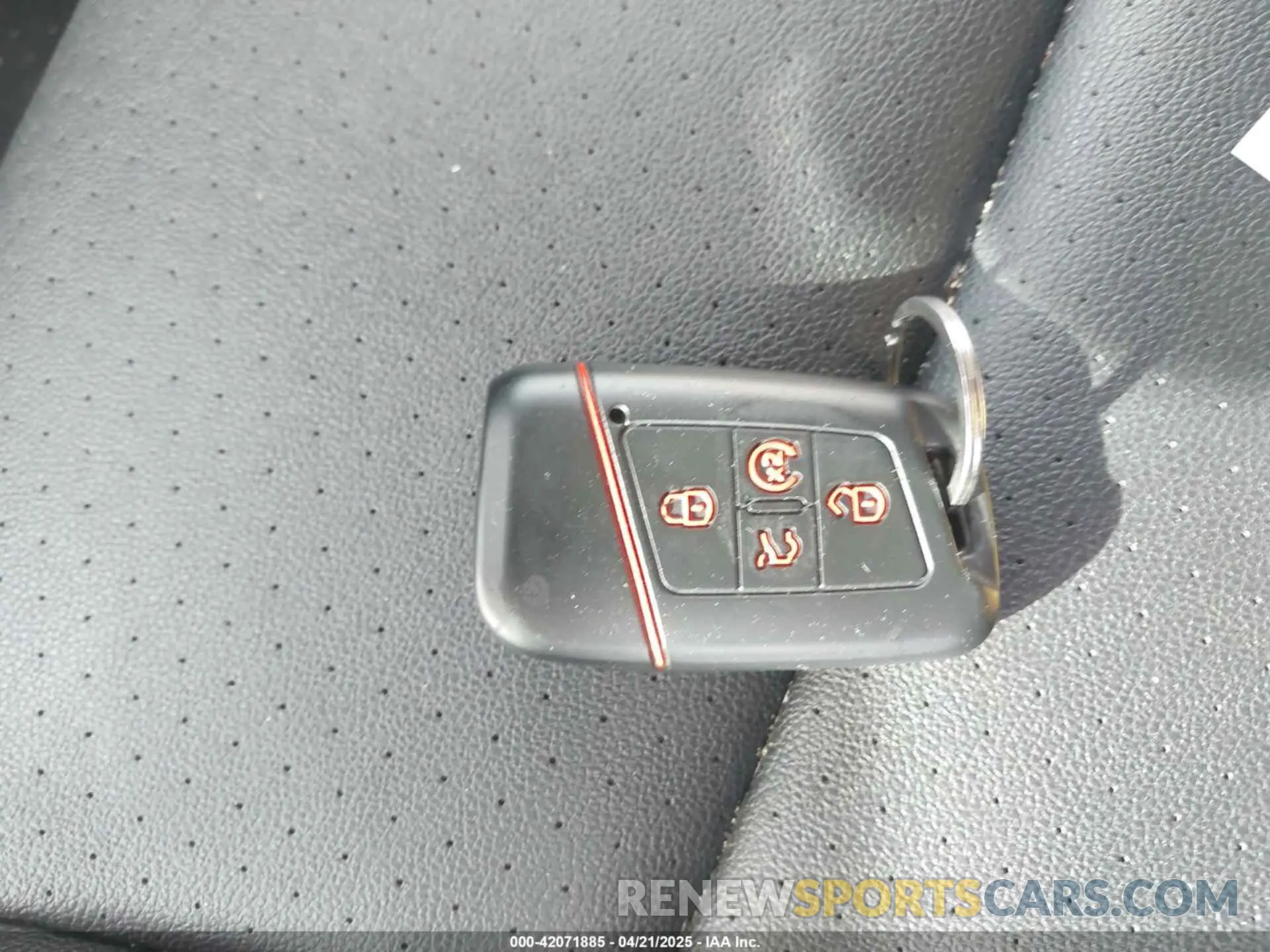 11 fotografías del automóvil dañado 1V2HR2CA3MC542222 VOLKSWAGEN ATLAS 2021
