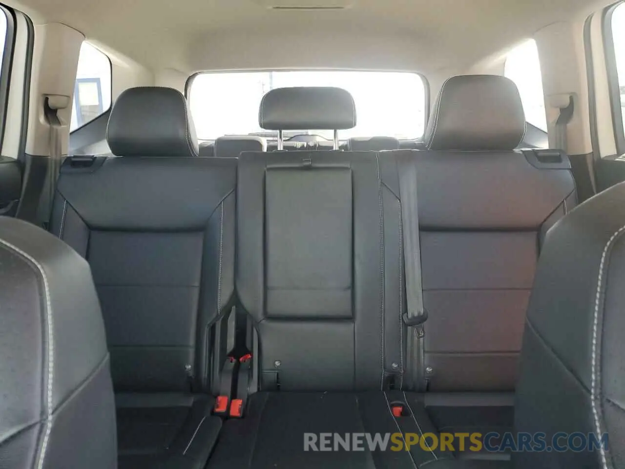 10 fotografías del automóvil dañado 1V2HR2CA6MC573285 VOLKSWAGEN ATLAS 2021