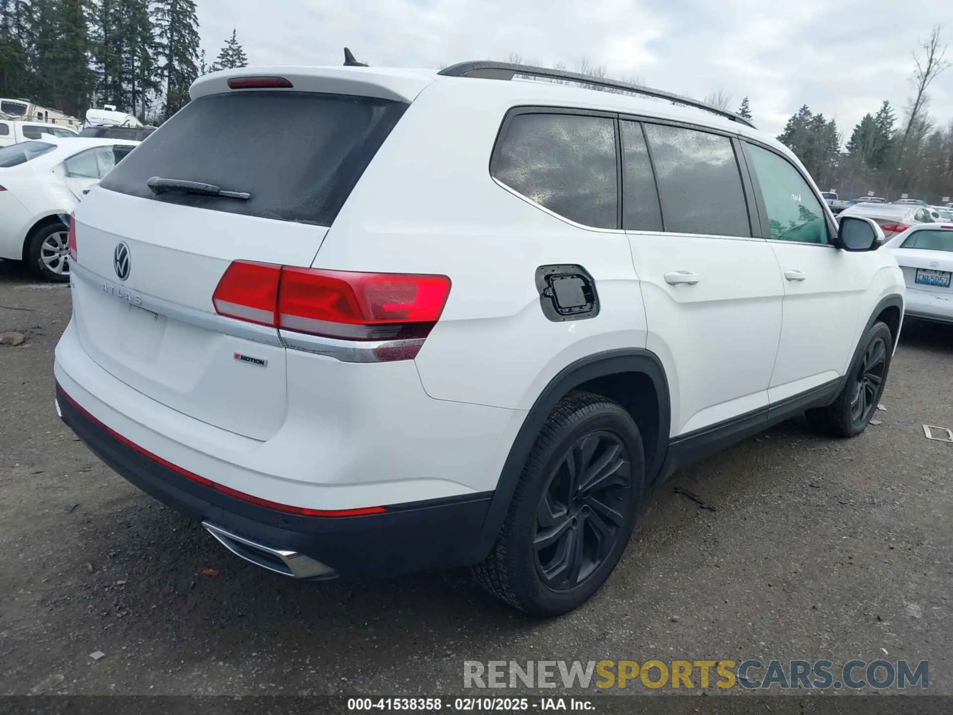 4 fotografías del automóvil dañado 1V2HR2CA8MC543706 VOLKSWAGEN ATLAS 2021