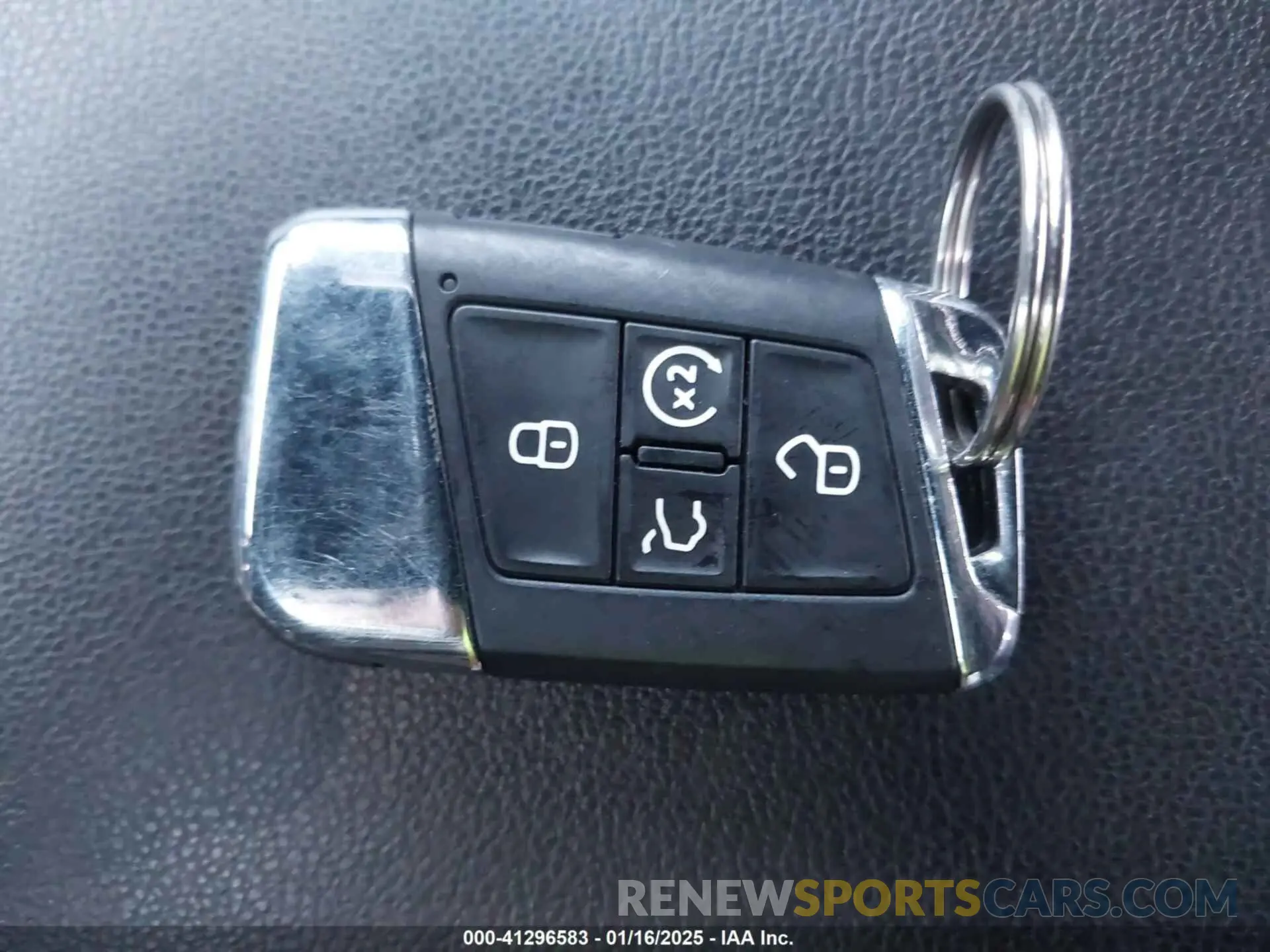 11 fotografías del automóvil dañado 1V2HR2CA9MC574558 VOLKSWAGEN ATLAS 2021