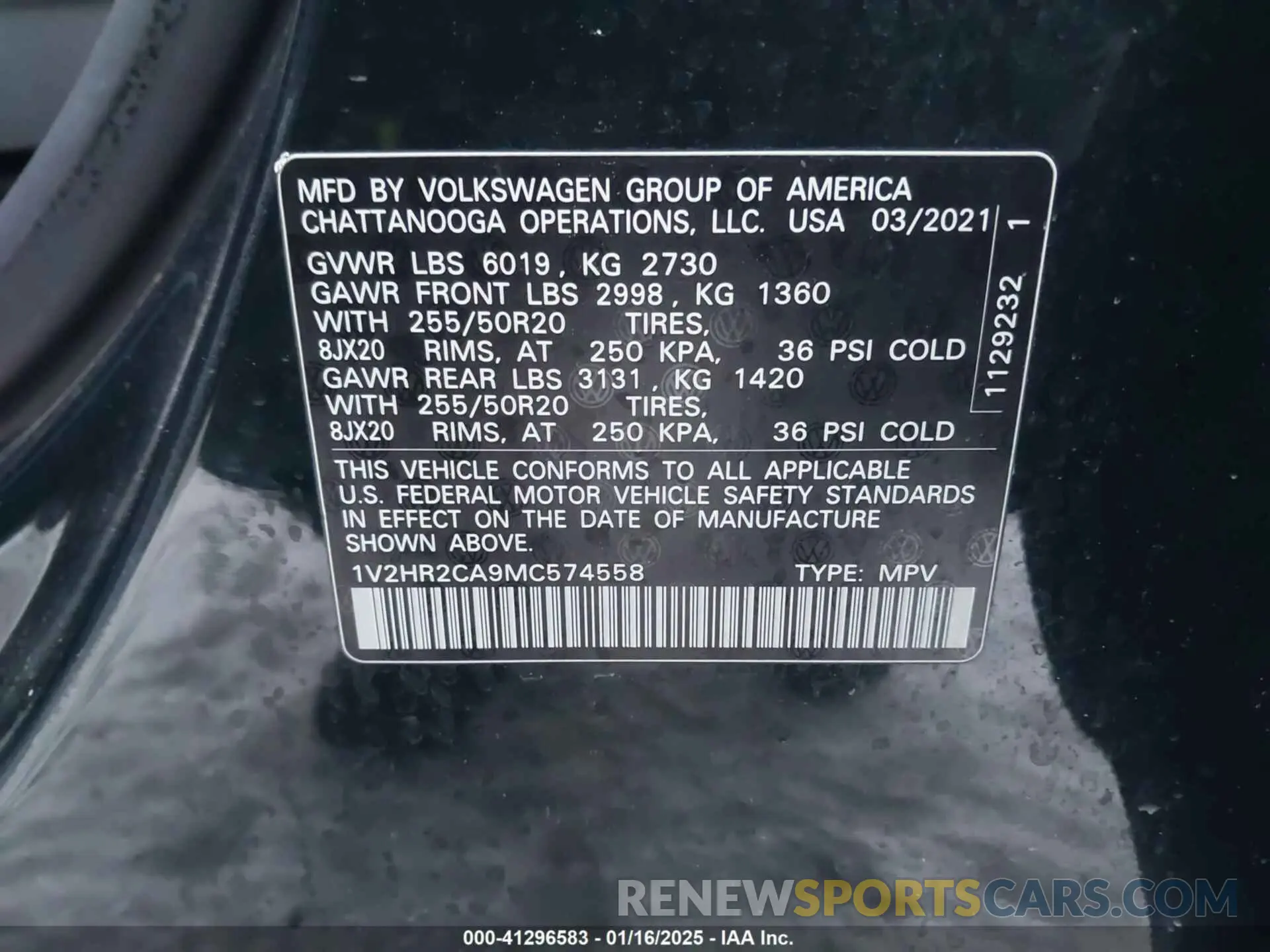 9 fotografías del automóvil dañado 1V2HR2CA9MC574558 VOLKSWAGEN ATLAS 2021