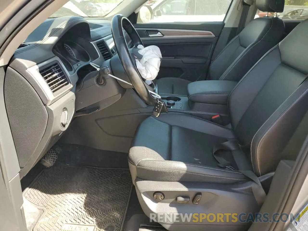 7 fotografías del automóvil dañado 1V2HR2CAXMC514837 VOLKSWAGEN ATLAS 2021