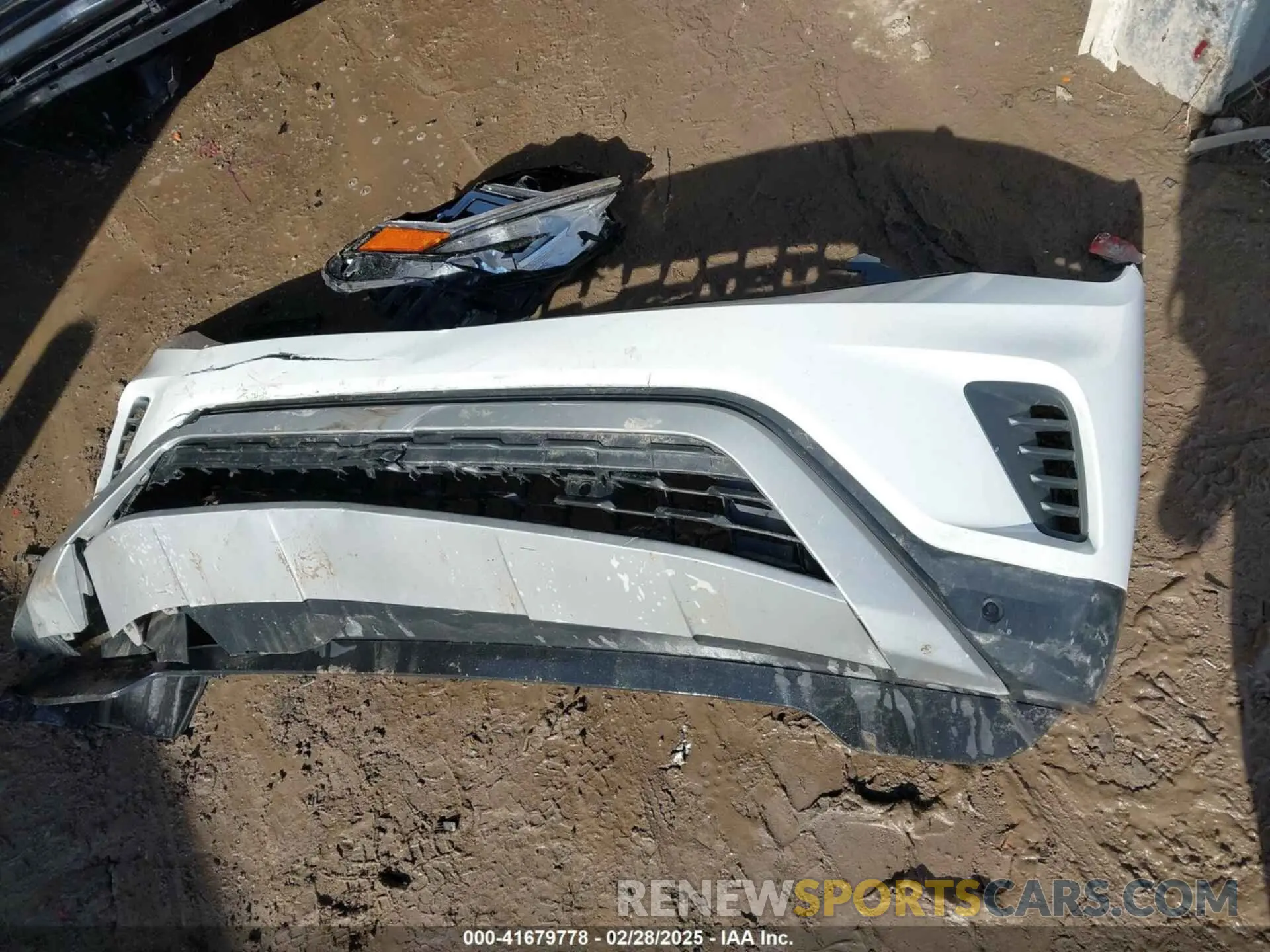 12 fotografías del automóvil dañado 1V2HR2CAXMC540824 VOLKSWAGEN ATLAS 2021