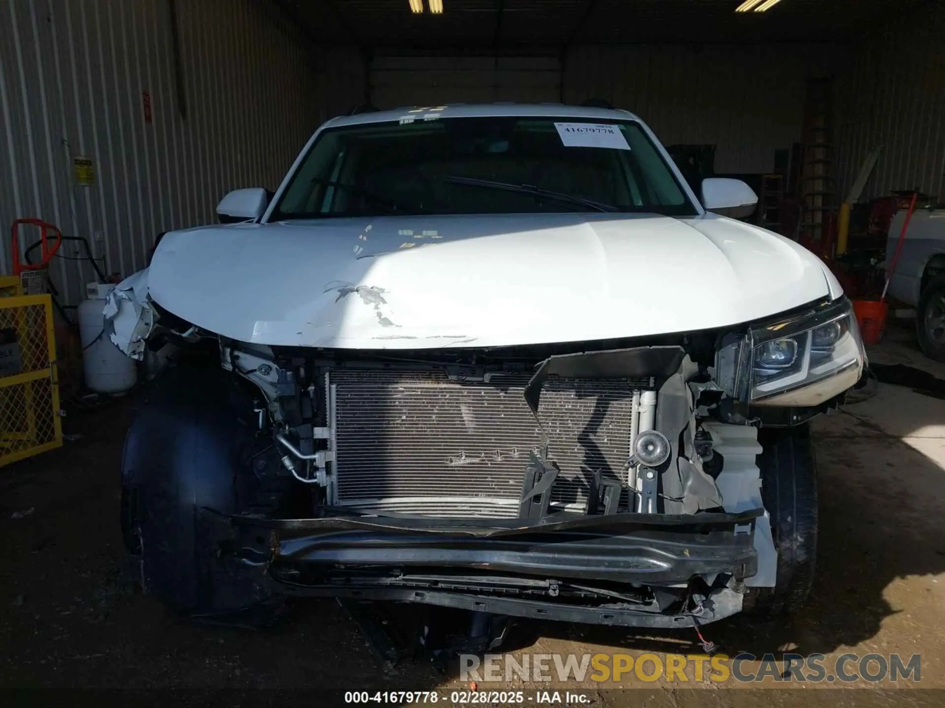13 fotografías del automóvil dañado 1V2HR2CAXMC540824 VOLKSWAGEN ATLAS 2021