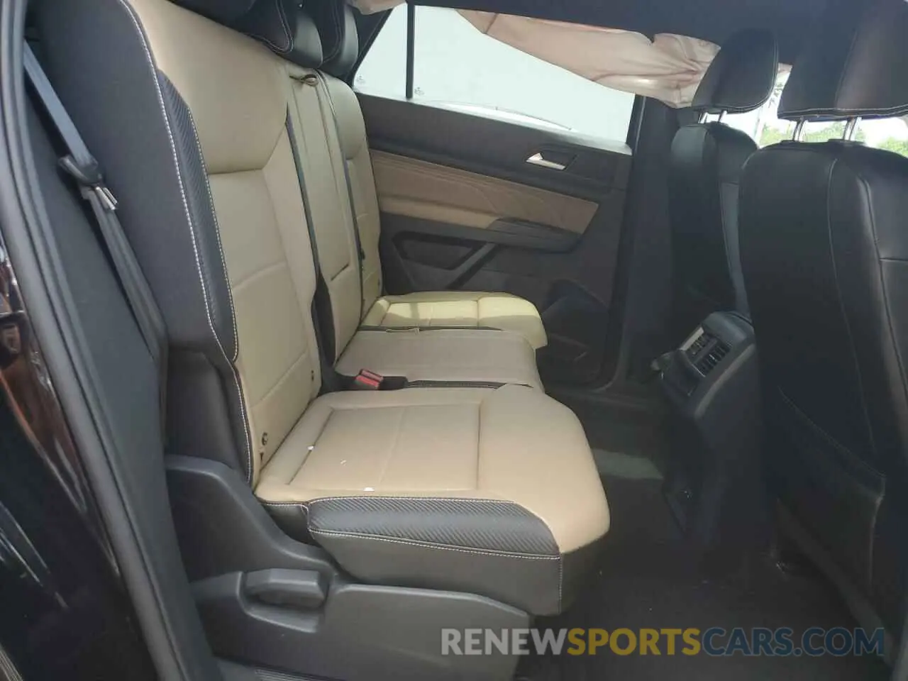 11 fotografías del automóvil dañado 1V2JC2CA8MC204608 VOLKSWAGEN ATLAS 2021
