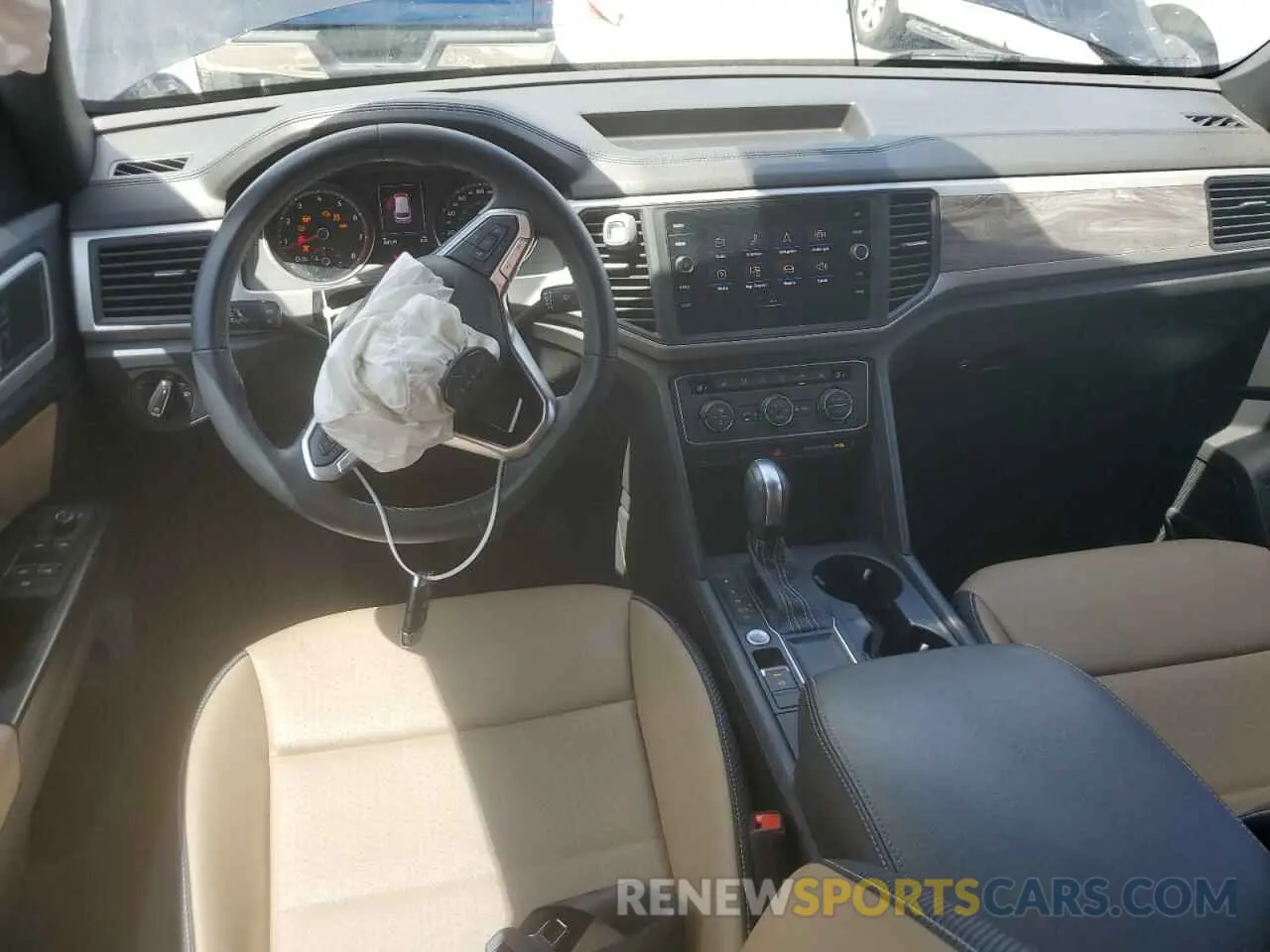 8 fotografías del automóvil dañado 1V2JC2CA8MC204608 VOLKSWAGEN ATLAS 2021