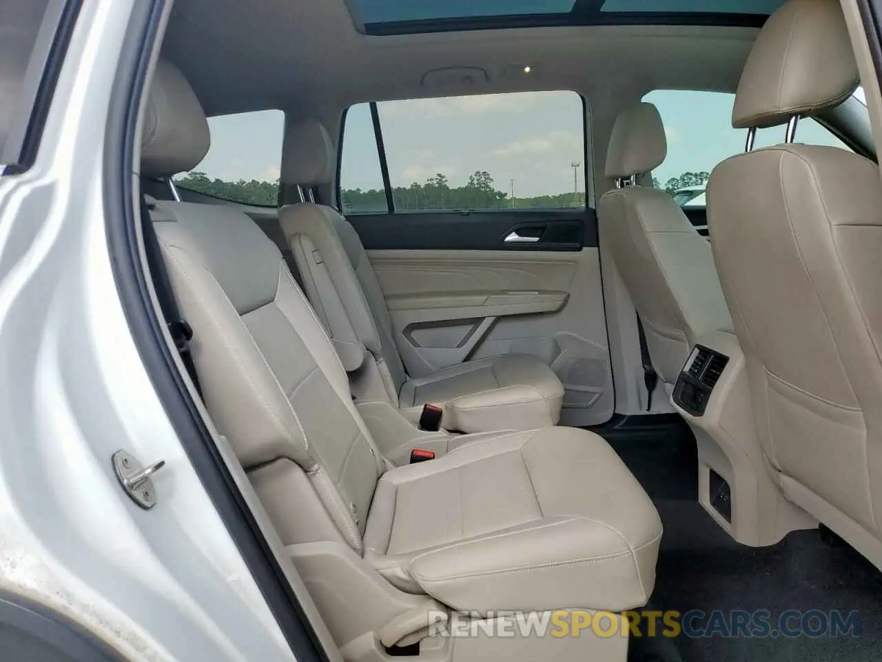 11 fotografías del automóvil dañado 1V2JP2CA9MC545925 VOLKSWAGEN ATLAS 2021