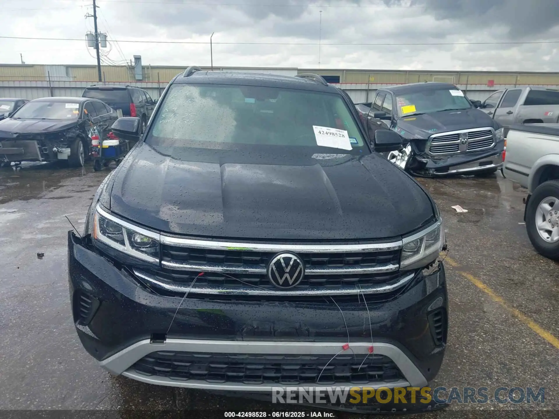 12 fotografías del automóvil dañado 1V2JR2CA9MC595833 VOLKSWAGEN ATLAS 2021