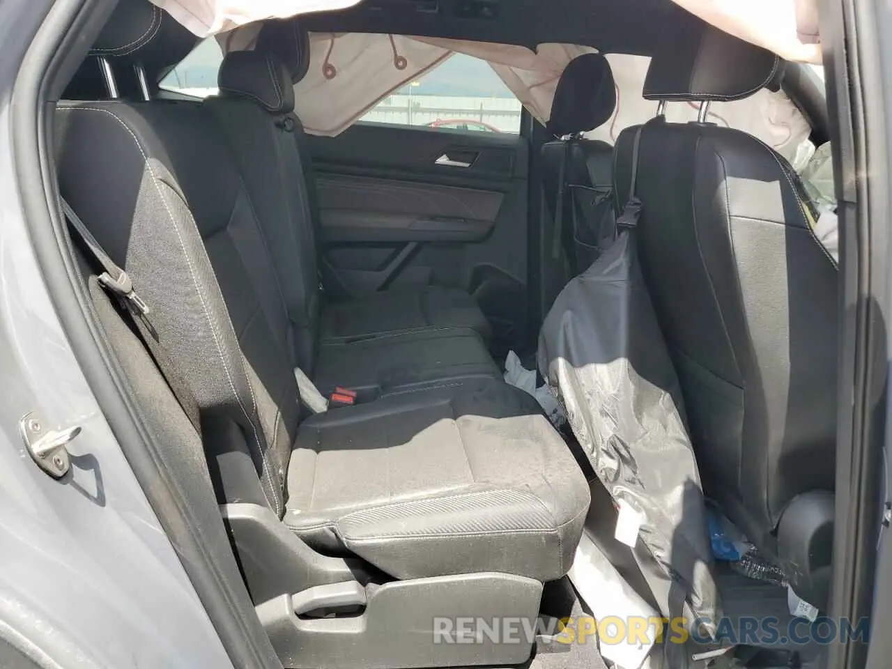 11 fotografías del automóvil dañado 1V2KC2CA1MC239818 VOLKSWAGEN ATLAS 2021