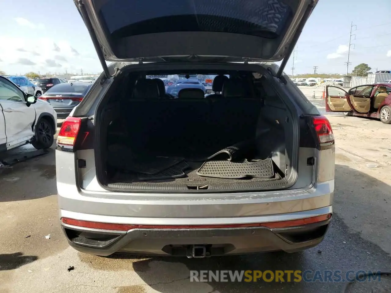 6 fotografías del automóvil dañado 1V2KE2CA1MC235164 VOLKSWAGEN ATLAS 2021