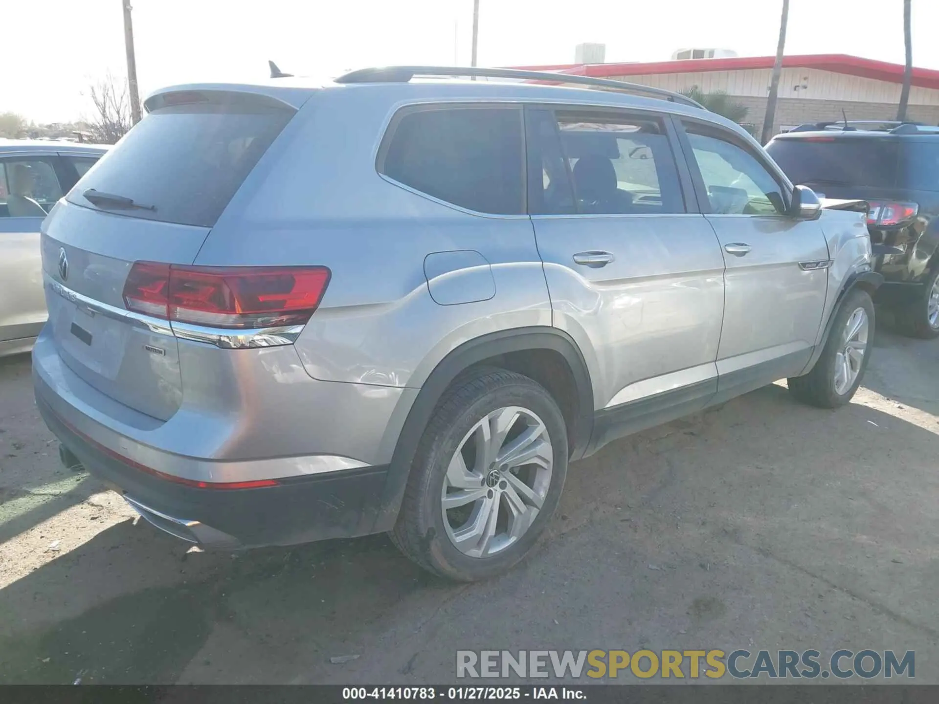 4 fotografías del automóvil dañado 1V2KR2CA1MC575936 VOLKSWAGEN ATLAS 2021