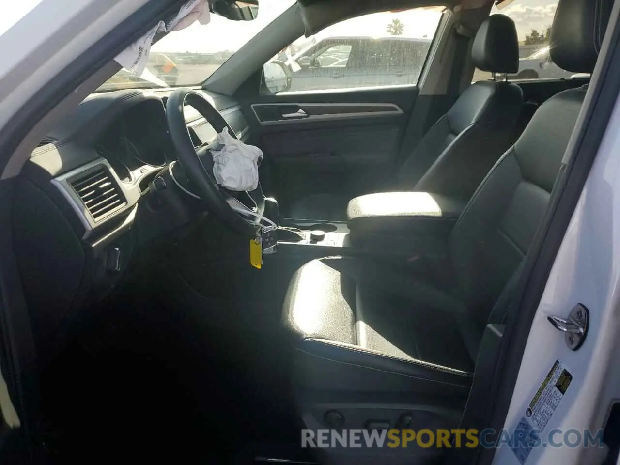 7 fotografías del automóvil dañado 1V2KR2CA2MC601122 VOLKSWAGEN ATLAS 2021