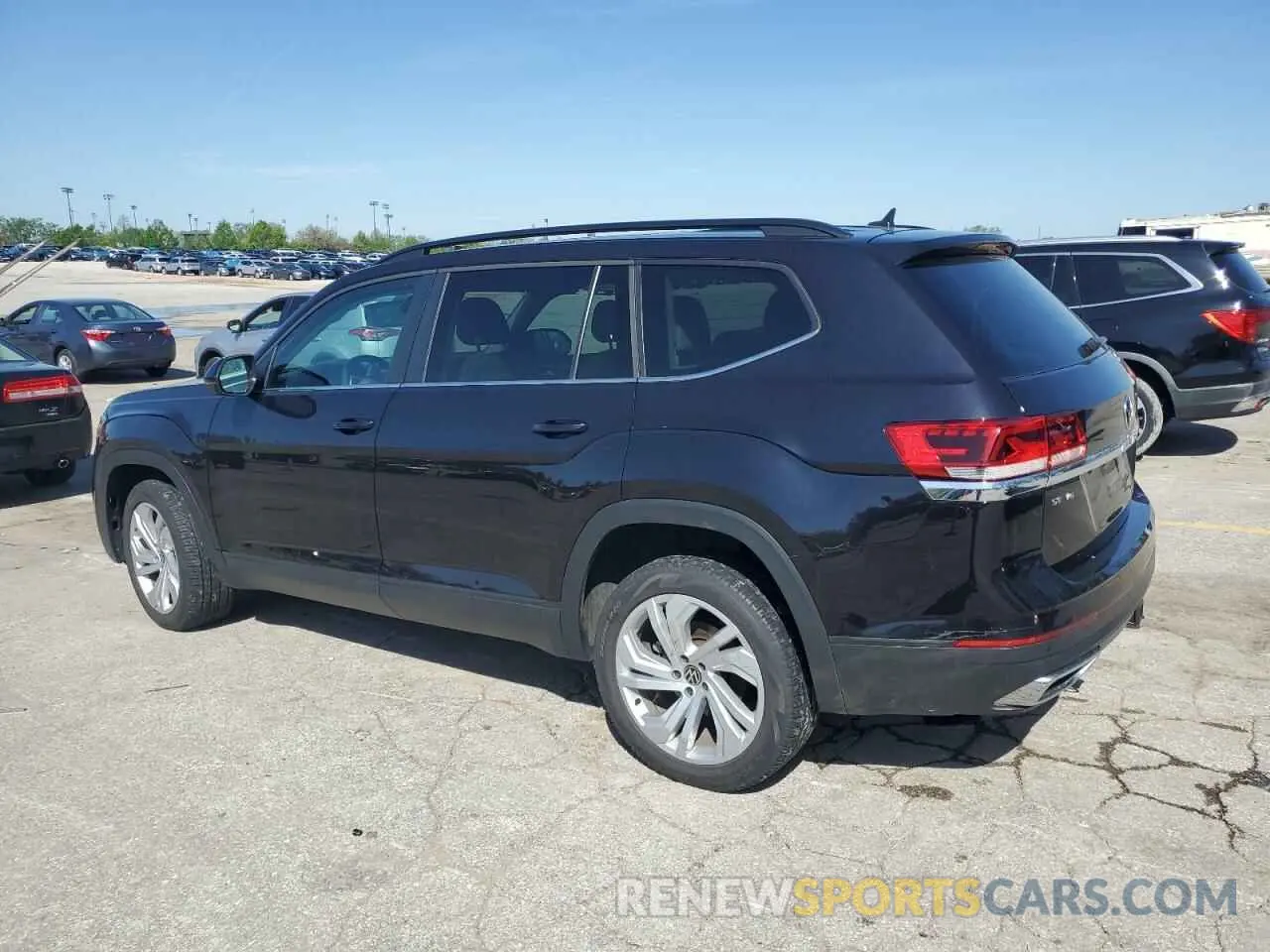 2 fotografías del automóvil dañado 1V2KR2CA5MC502892 VOLKSWAGEN ATLAS 2021
