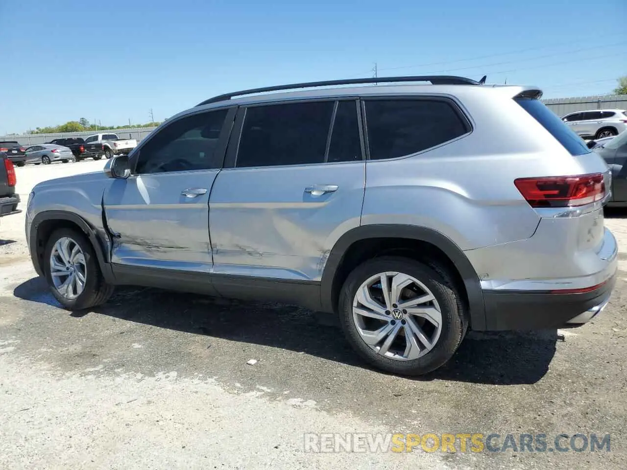 2 fotografías del automóvil dañado 1V2KR2CA7MC521346 VOLKSWAGEN ATLAS 2021
