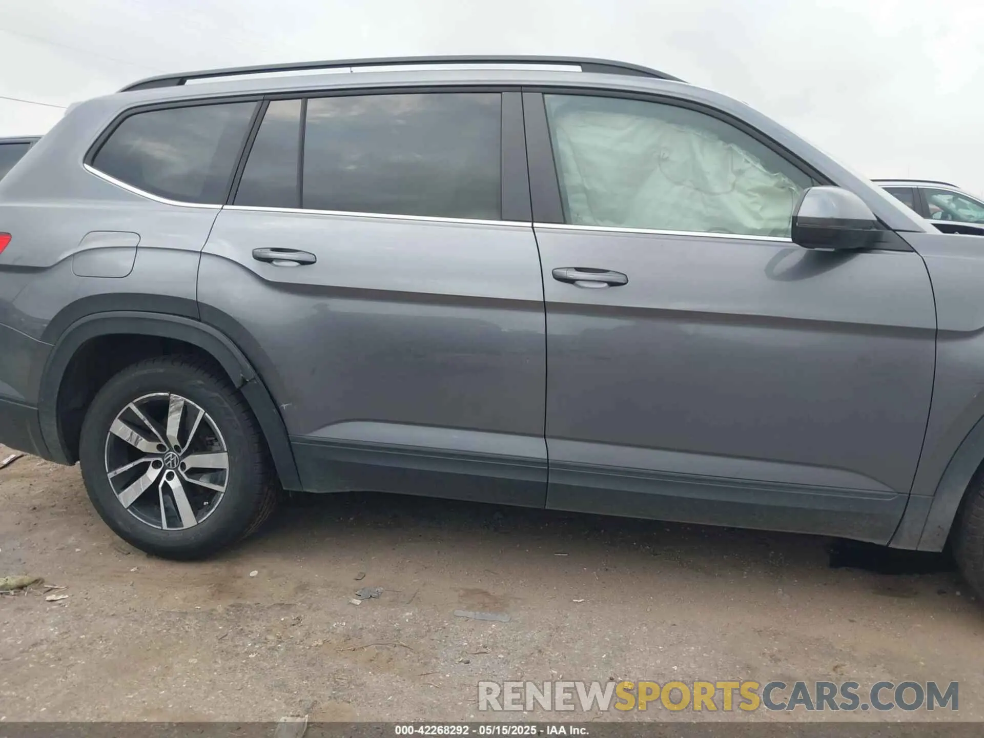 13 fotografías del automóvil dañado 1V2LP2CA3MC589136 VOLKSWAGEN ATLAS 2021