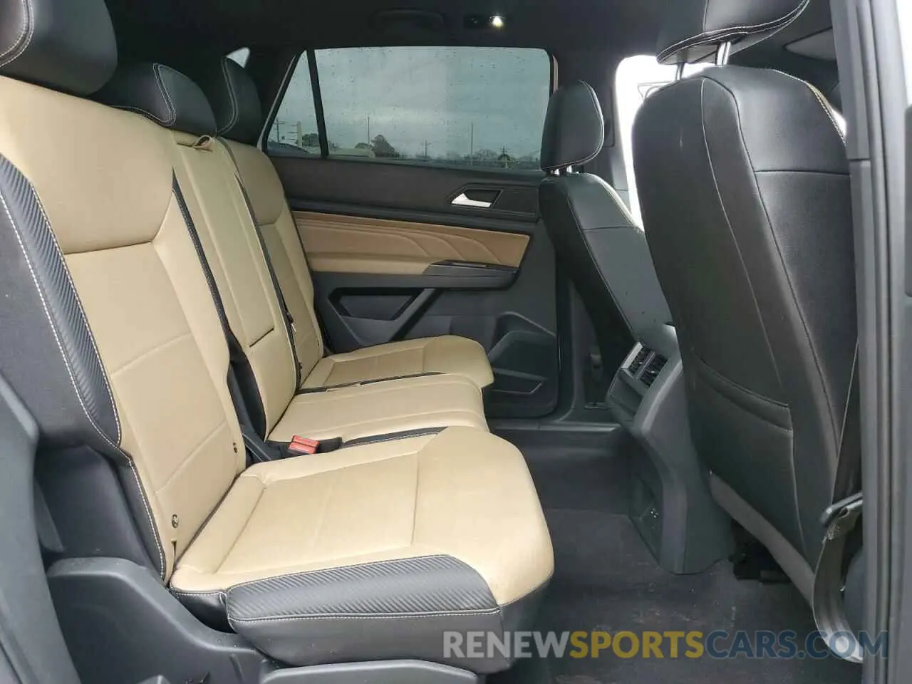 11 fotografías del automóvil dañado 1V2PE2CA1MC208228 VOLKSWAGEN ATLAS 2021
