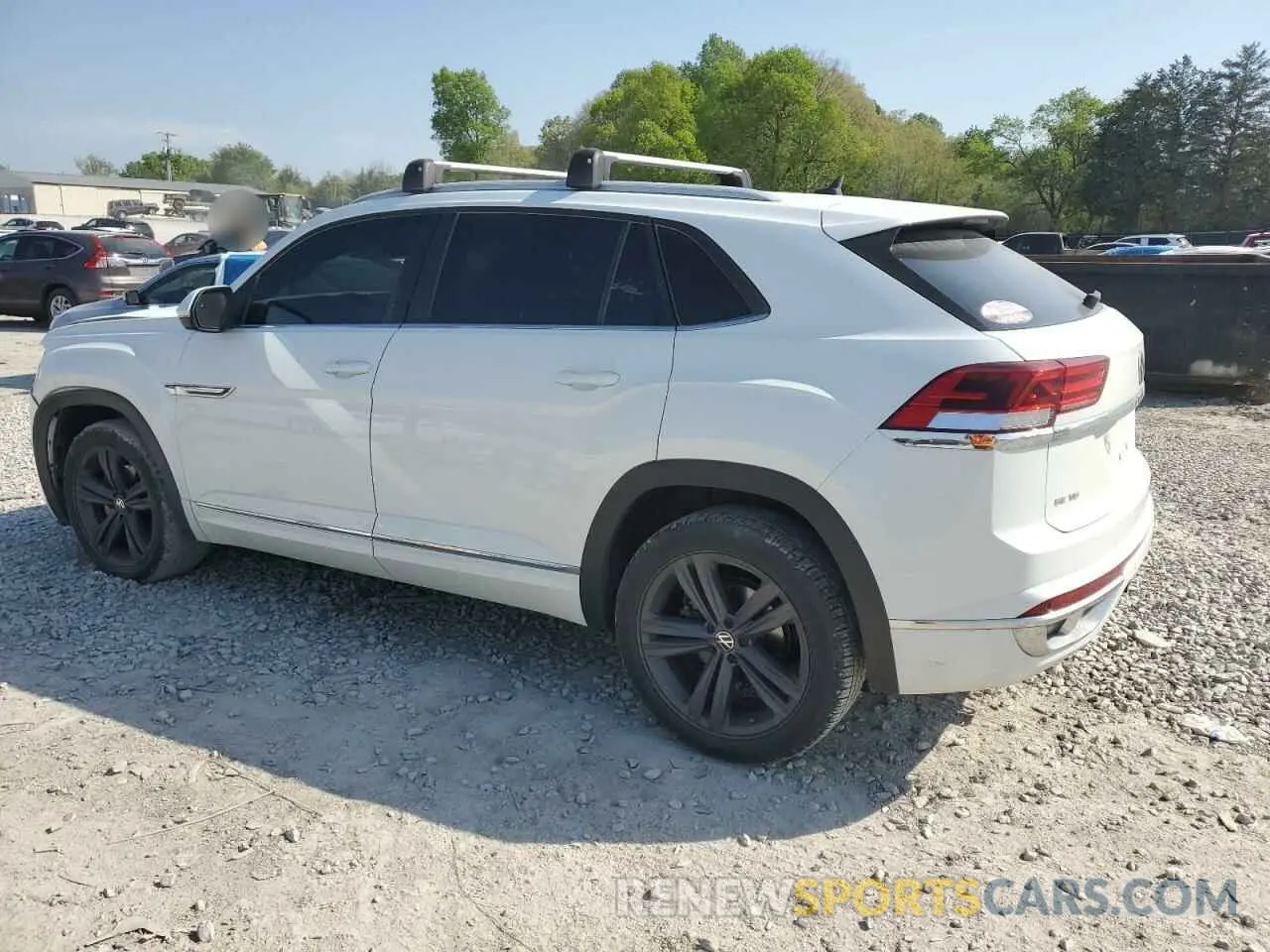 2 fotografías del automóvil dañado 1V2RE2CAXMC213615 VOLKSWAGEN ATLAS 2021