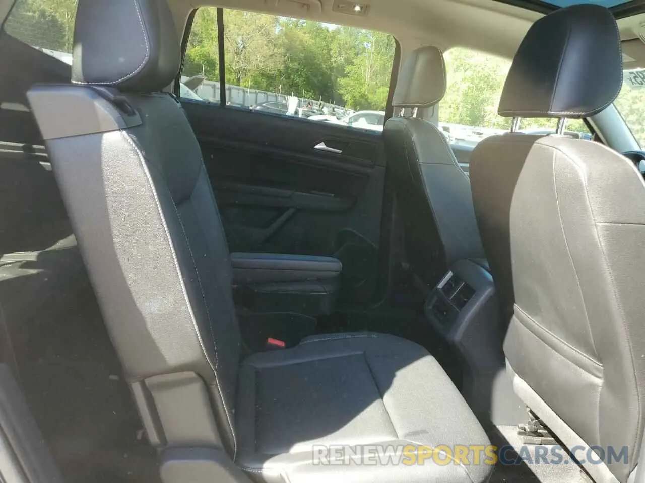 11 fotografías del automóvil dañado 1V2RR2CA8MC531821 VOLKSWAGEN ATLAS 2021
