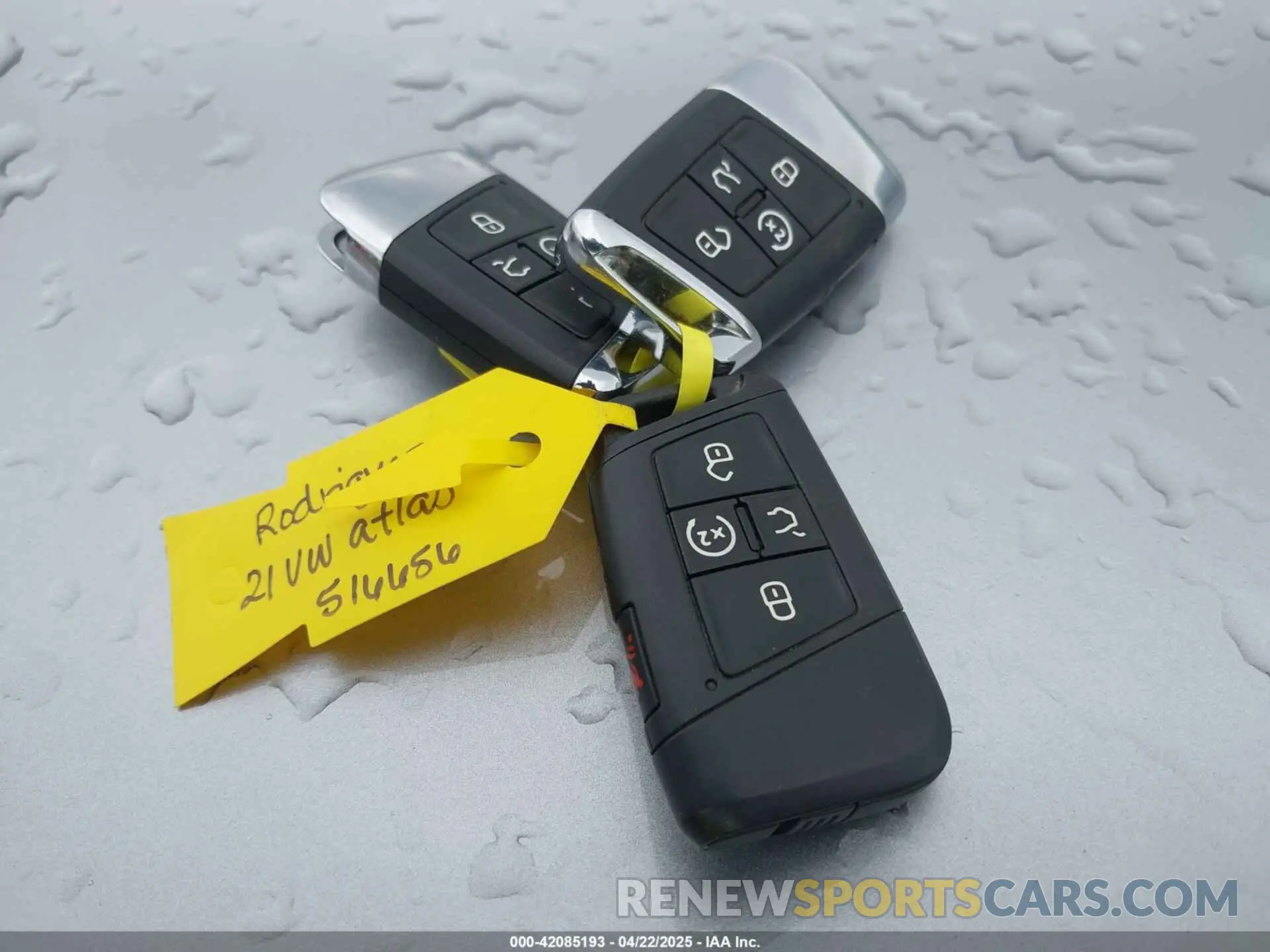 11 fotografías del automóvil dañado 1V2RR2CA8MC534539 VOLKSWAGEN ATLAS 2021