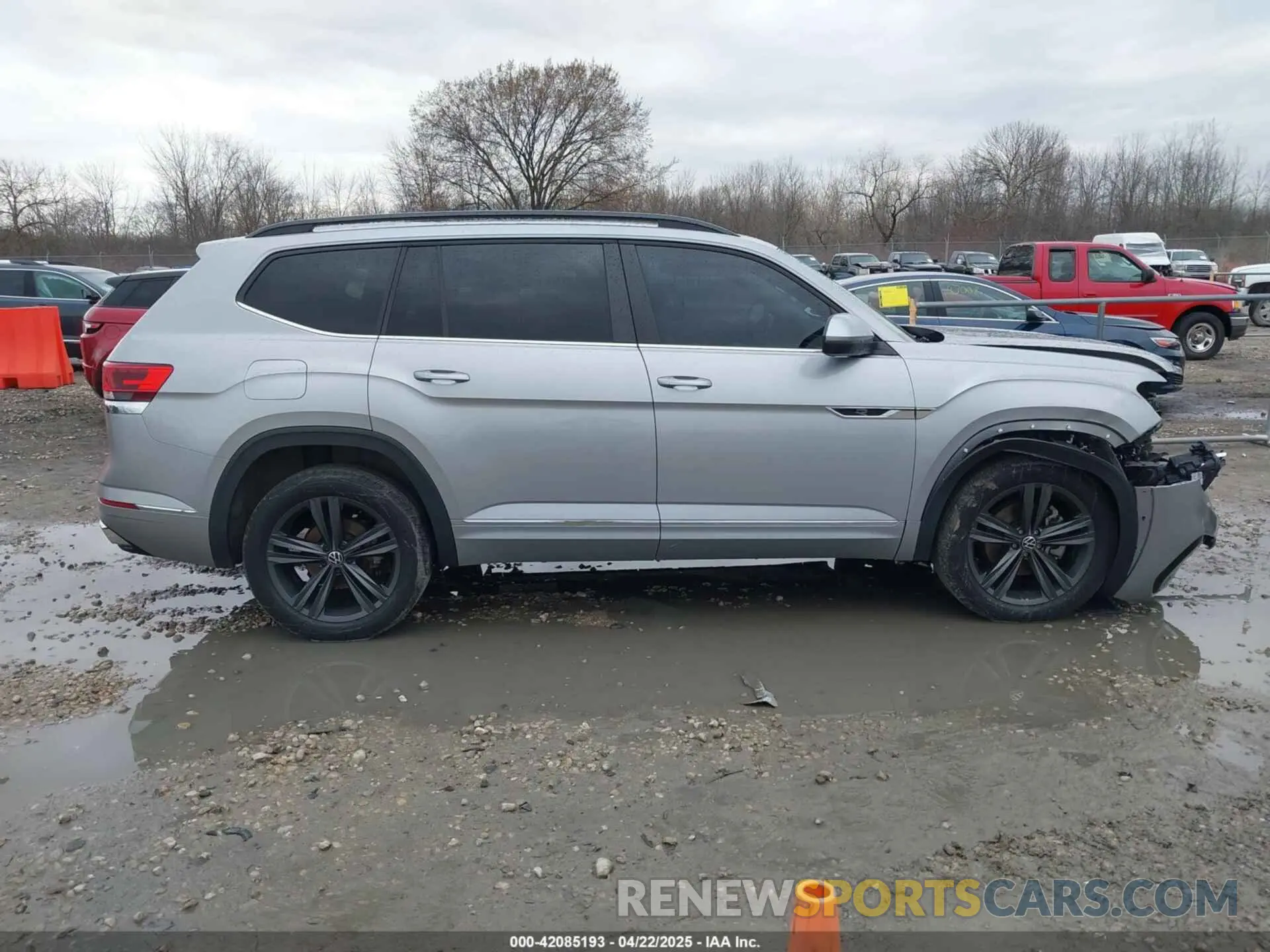 13 fotografías del automóvil dañado 1V2RR2CA8MC534539 VOLKSWAGEN ATLAS 2021
