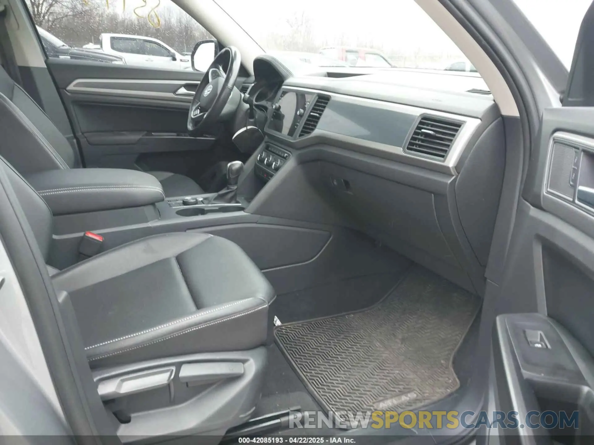 5 fotografías del automóvil dañado 1V2RR2CA8MC534539 VOLKSWAGEN ATLAS 2021