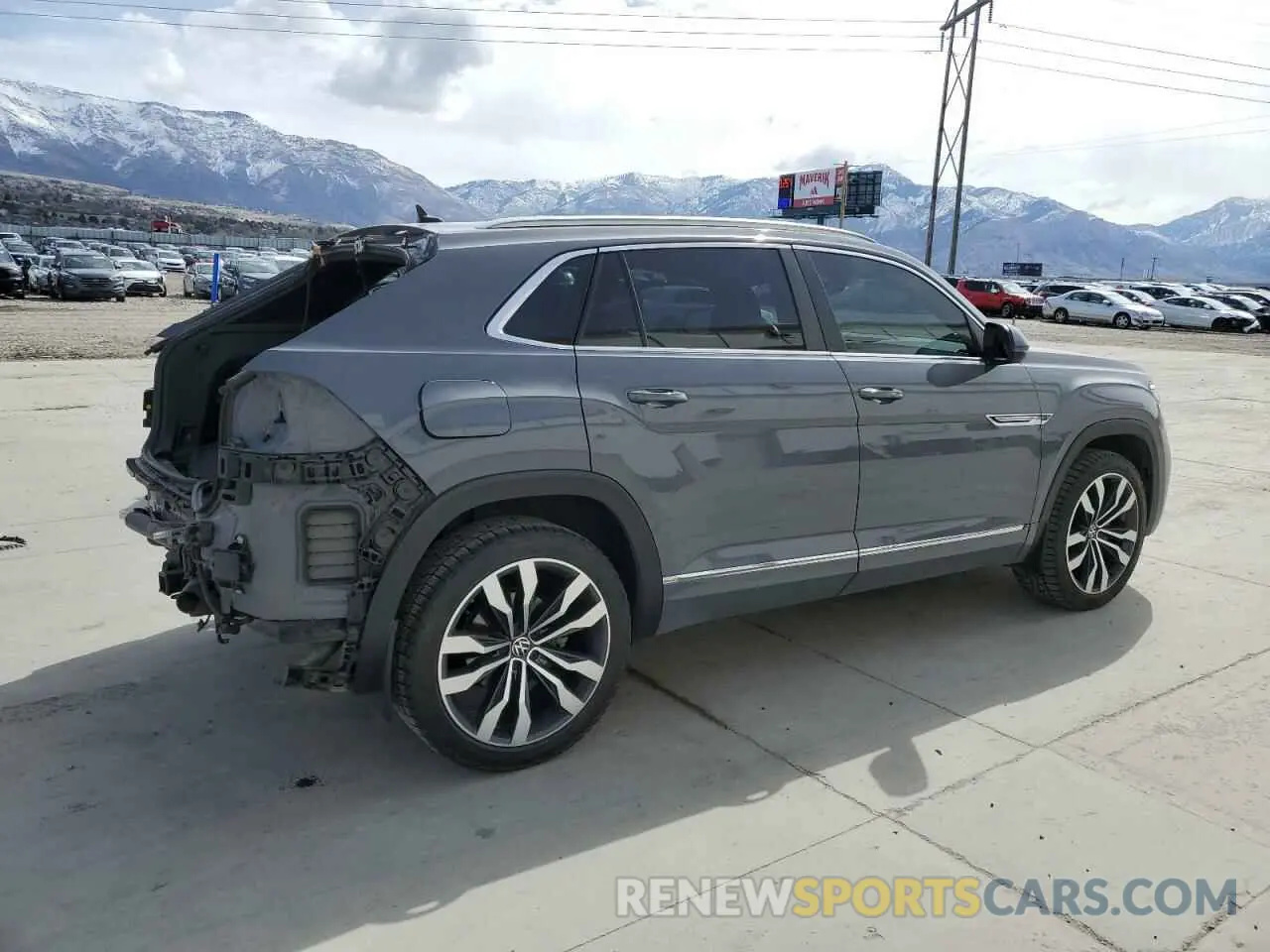3 fotografías del automóvil dañado 1V2SE2CA8MC219429 VOLKSWAGEN ATLAS 2021
