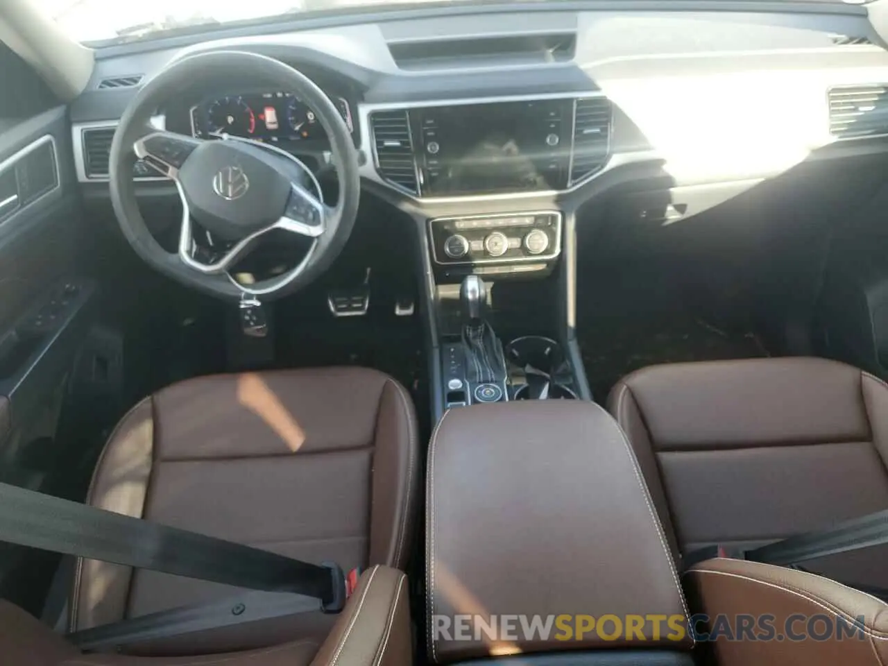 8 fotografías del automóvil dañado 1V2SR2CA5MC578371 VOLKSWAGEN ATLAS 2021