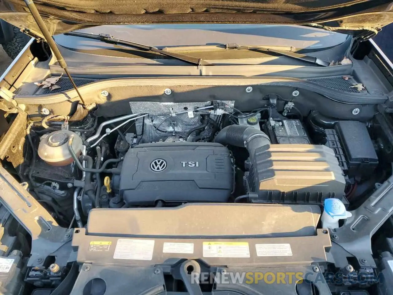 12 fotografías del automóvil dañado 1V2TC2CA0MC204403 VOLKSWAGEN ATLAS 2021