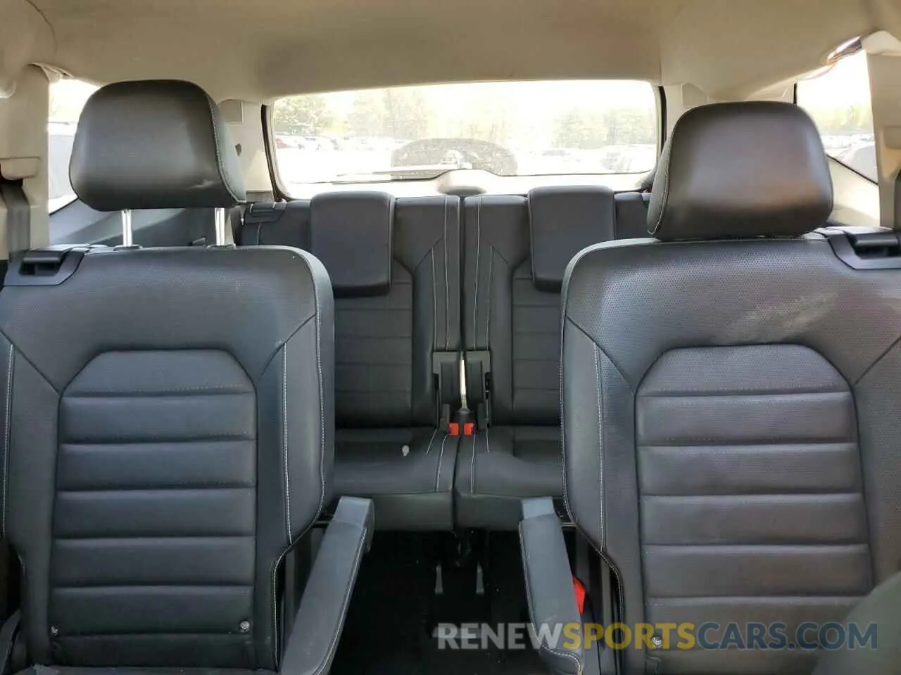 10 fotografías del automóvil dañado 1V2TR2CA0MC511505 VOLKSWAGEN ATLAS 2021
