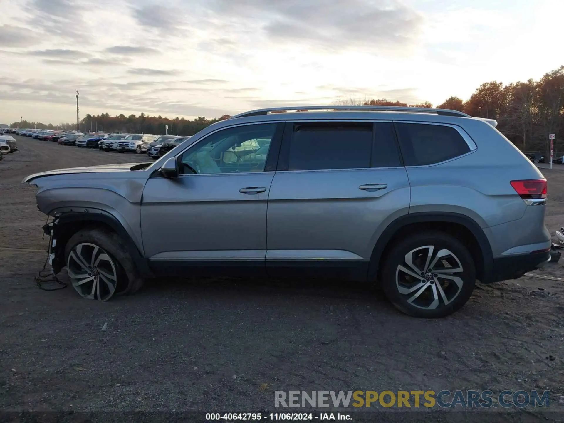 15 fotografías del automóvil dañado 1V2TR2CA1MC537532 VOLKSWAGEN ATLAS 2021