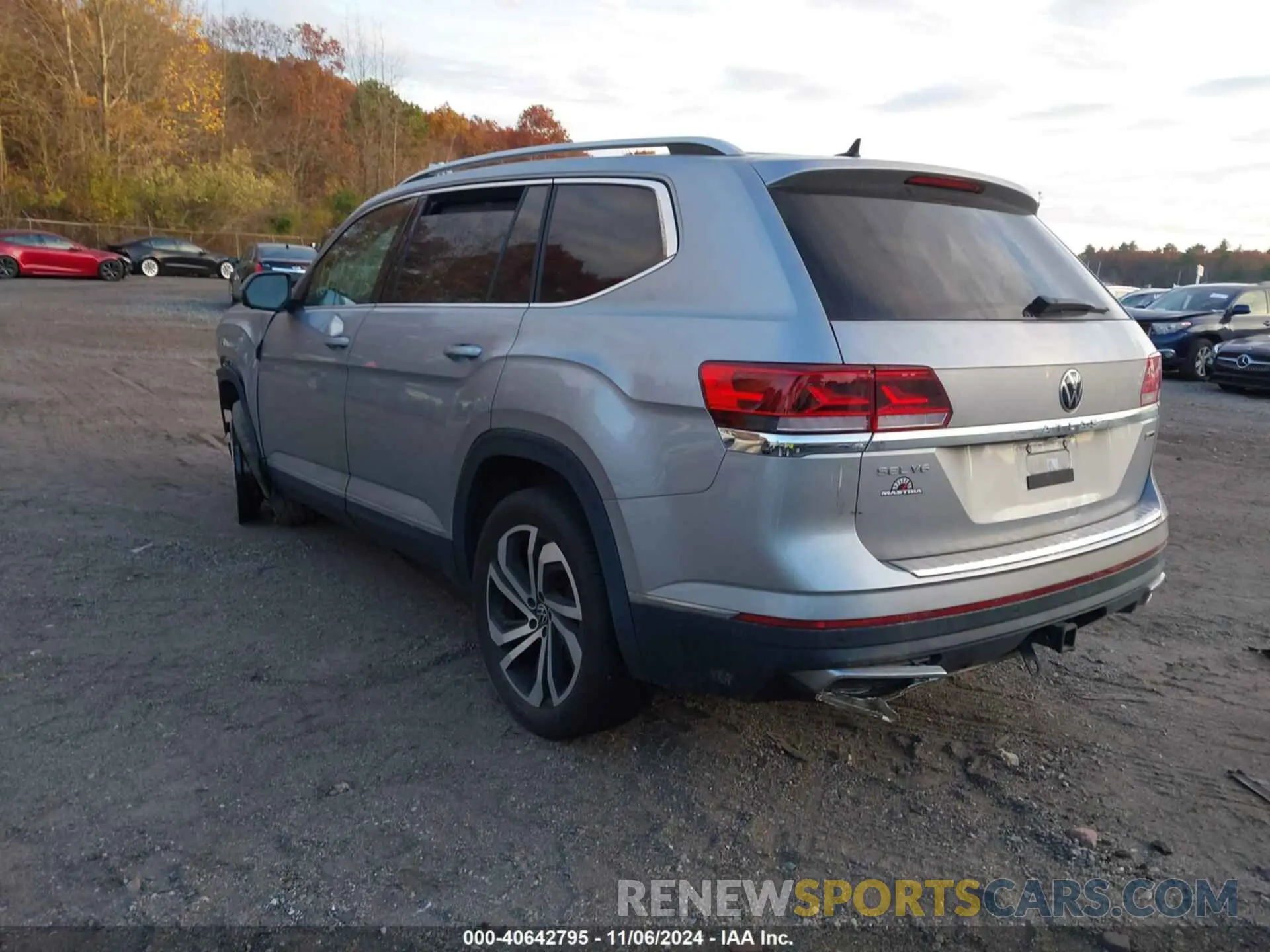 3 fotografías del automóvil dañado 1V2TR2CA1MC537532 VOLKSWAGEN ATLAS 2021
