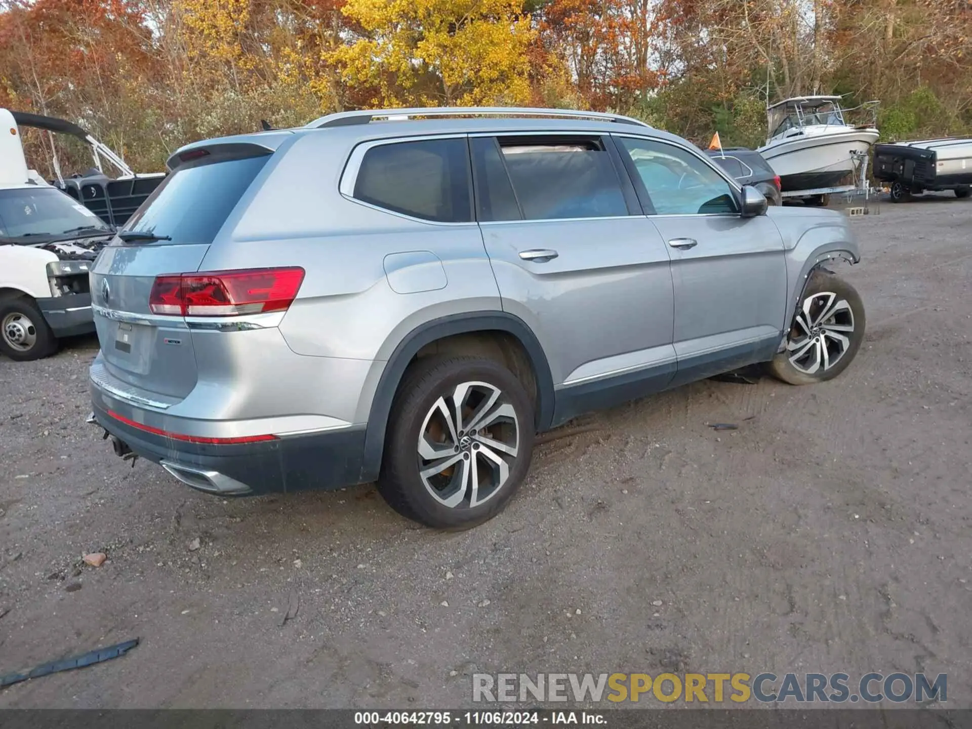 4 fotografías del automóvil dañado 1V2TR2CA1MC537532 VOLKSWAGEN ATLAS 2021