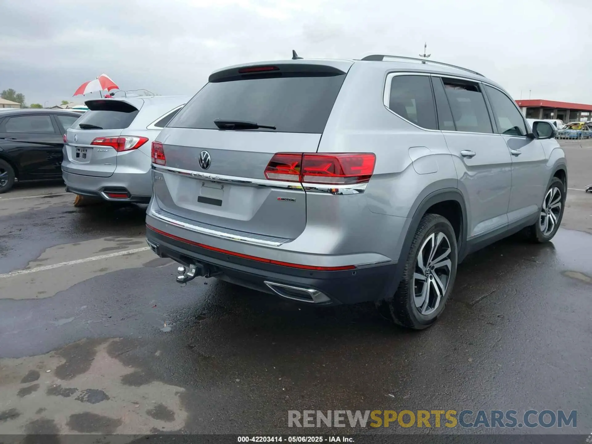 4 fotografías del automóvil dañado 1V2TR2CA1MC538745 VOLKSWAGEN ATLAS 2021