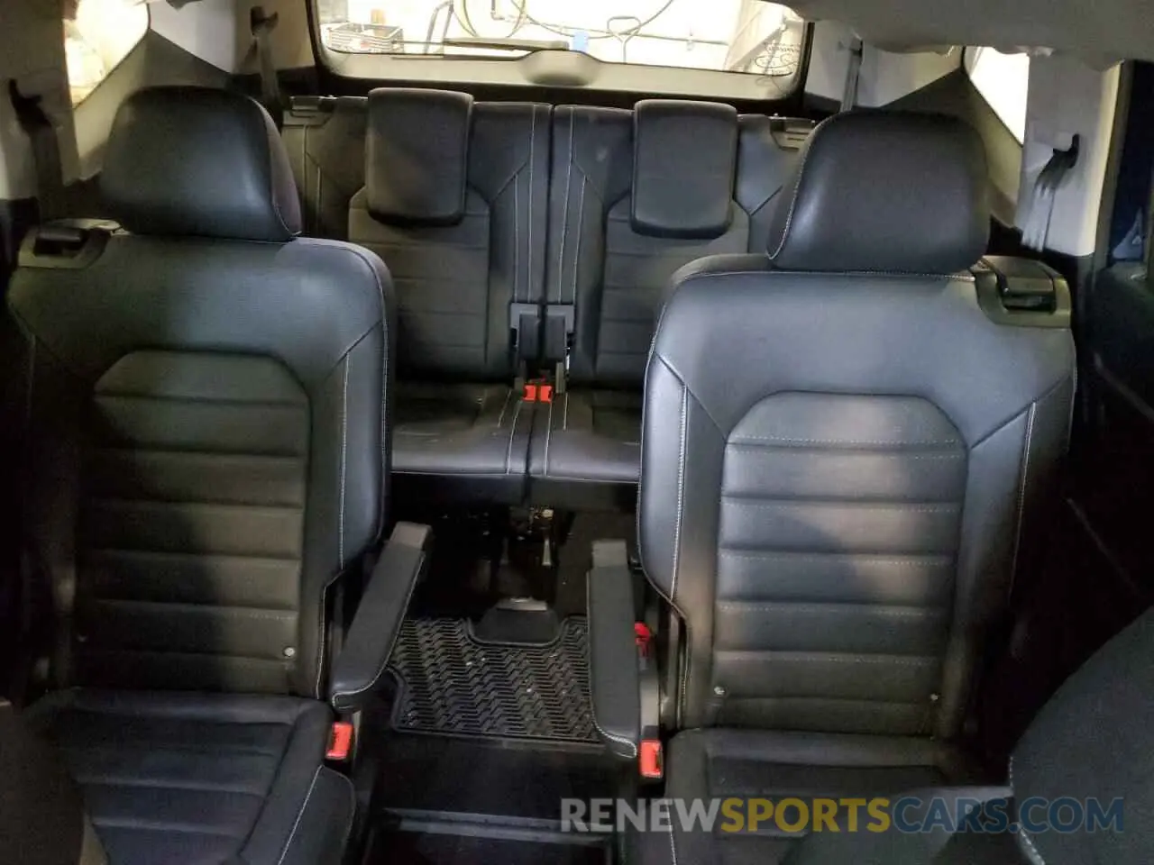 10 fotografías del automóvil dañado 1V2TR2CA3MC509859 VOLKSWAGEN ATLAS 2021
