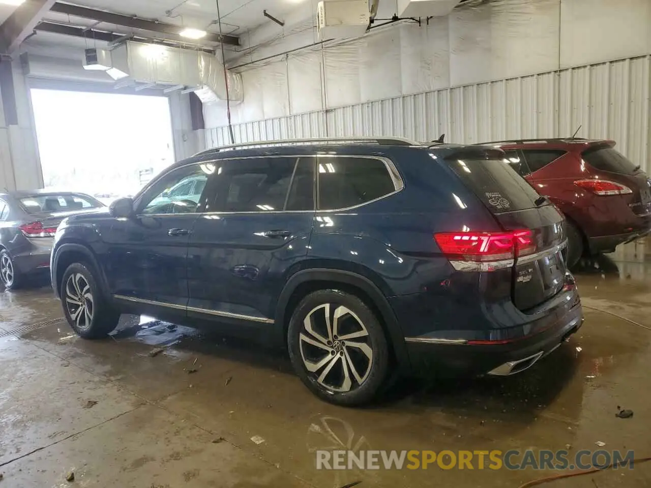 2 fotografías del automóvil dañado 1V2TR2CA3MC509859 VOLKSWAGEN ATLAS 2021