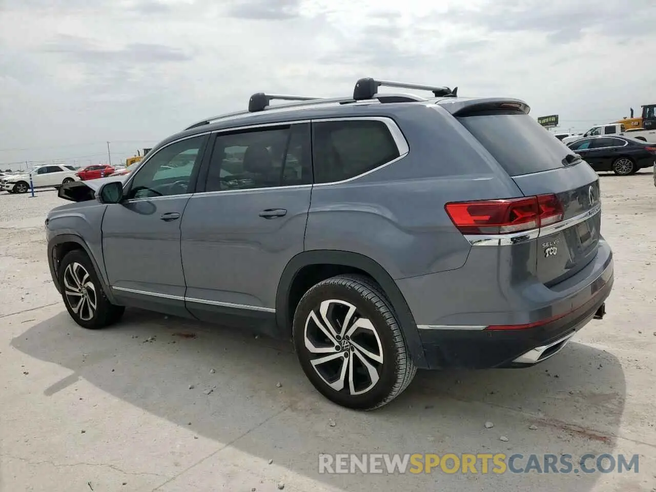 2 fotografías del automóvil dañado 1V2TR2CA5MC510303 VOLKSWAGEN ATLAS 2021