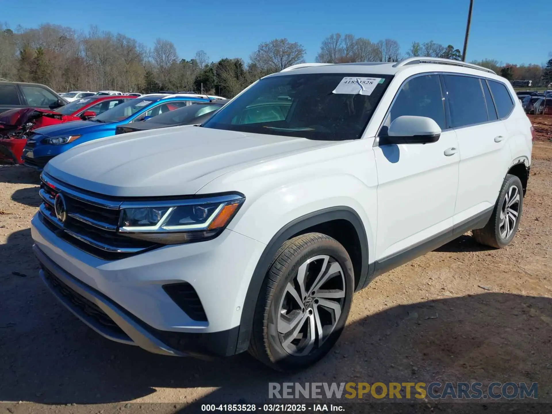 2 fotografías del automóvil dañado 1V2TR2CA8MC562198 VOLKSWAGEN ATLAS 2021