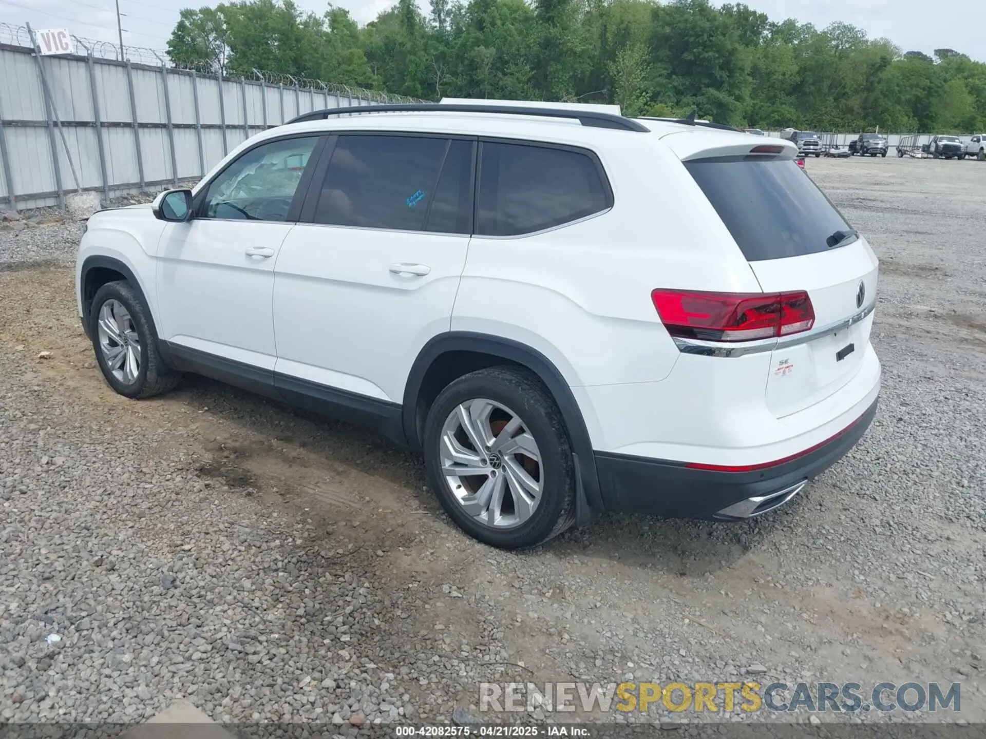 3 fotografías del automóvil dañado 1V2WP2CA3MC527040 VOLKSWAGEN ATLAS 2021