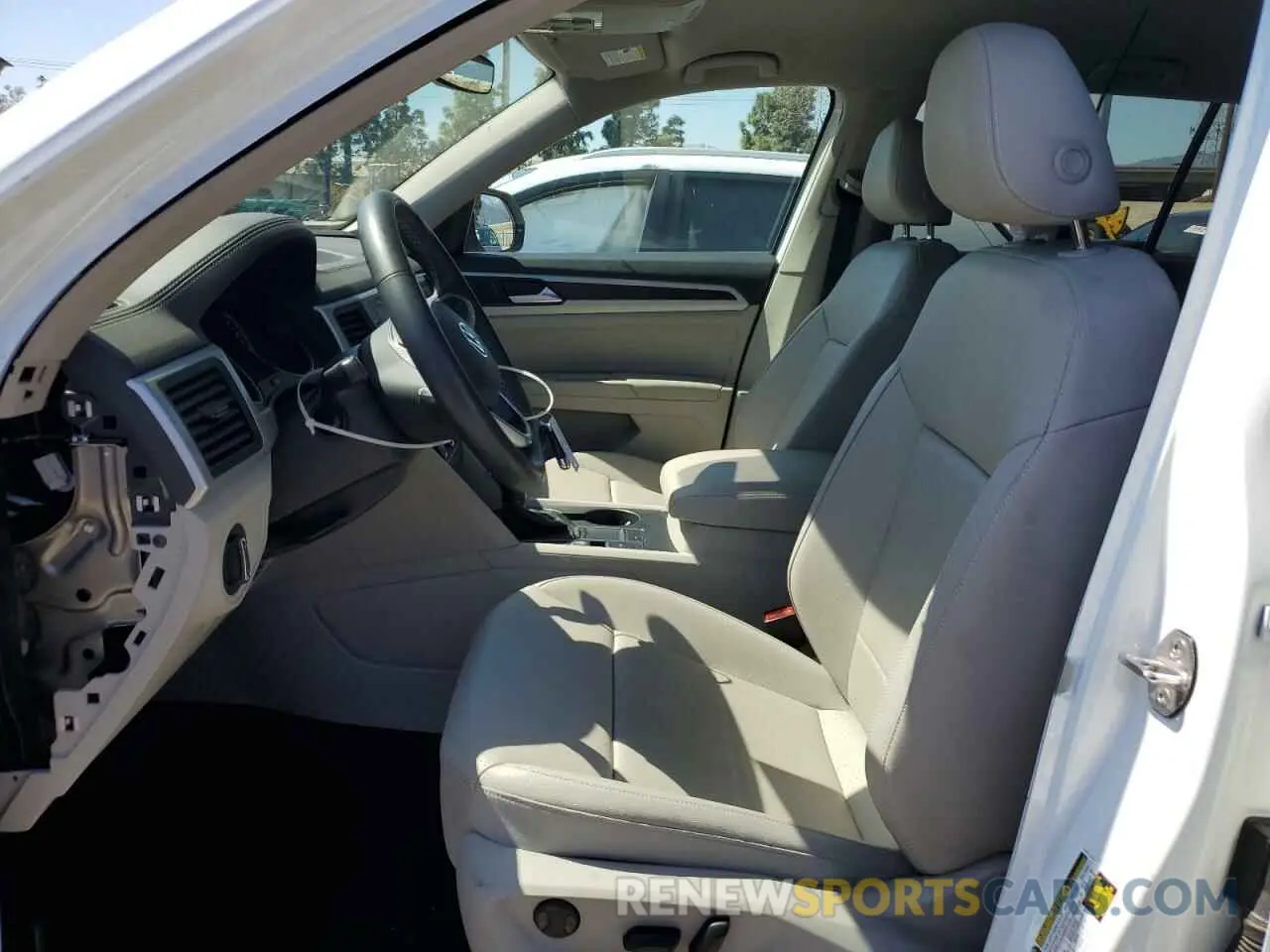 7 fotografías del automóvil dañado 1V2WR2CA1MC559866 VOLKSWAGEN ATLAS 2021