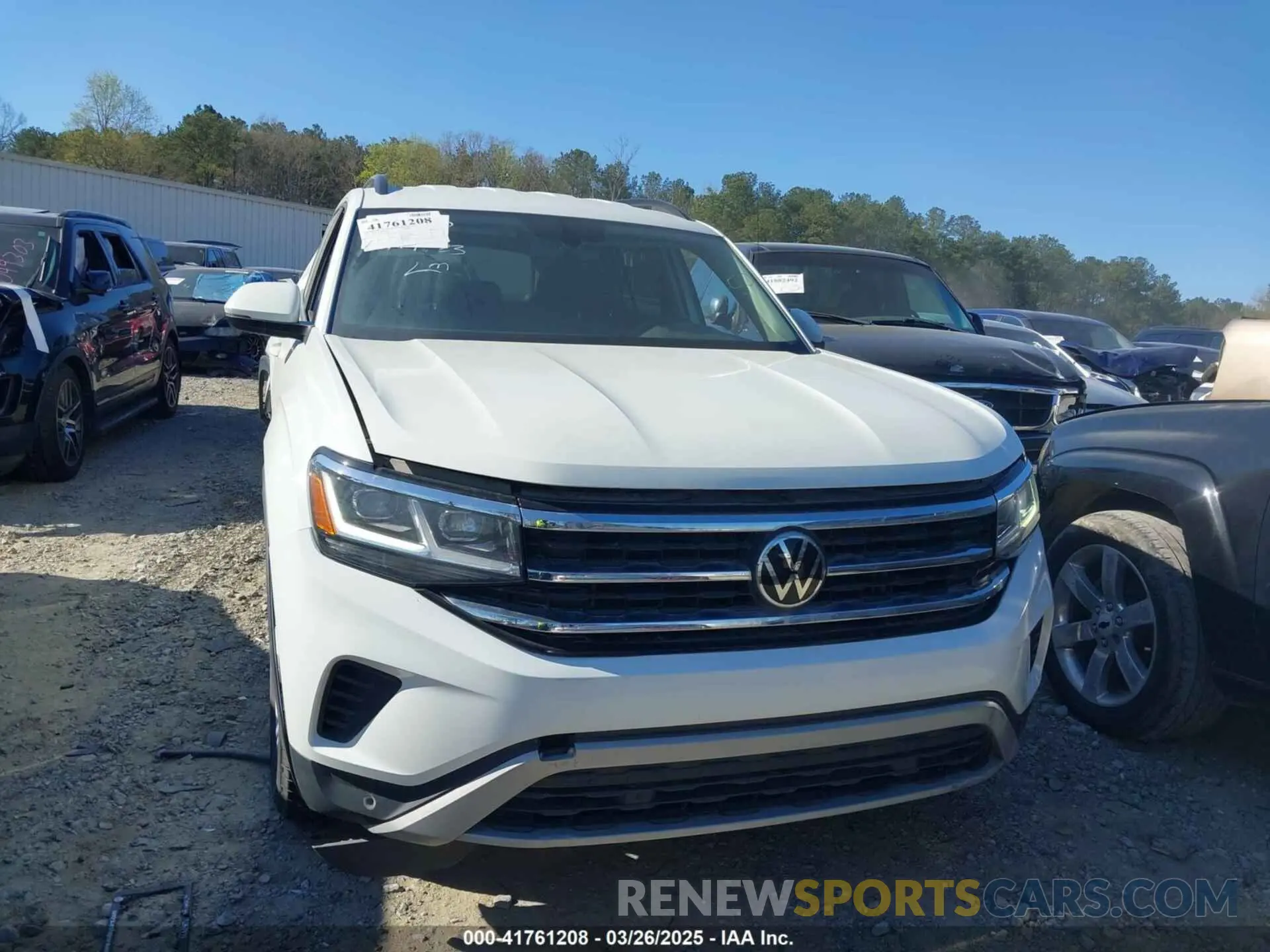 12 fotografías del automóvil dañado 1V2WR2CA3MC585840 VOLKSWAGEN ATLAS 2021