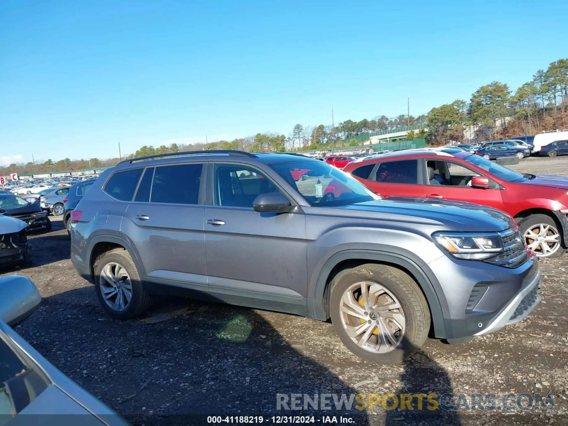 13 fotografías del automóvil dañado 1V2WR2CA6MC553626 VOLKSWAGEN ATLAS 2021